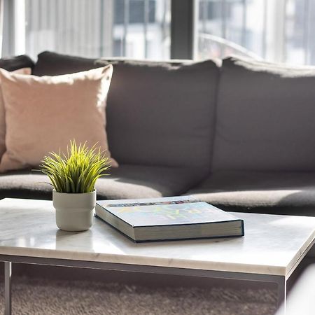 Cozy Apartment Gieysztora Wilanow By Noclegi Renters Warszawa Exteriör bild